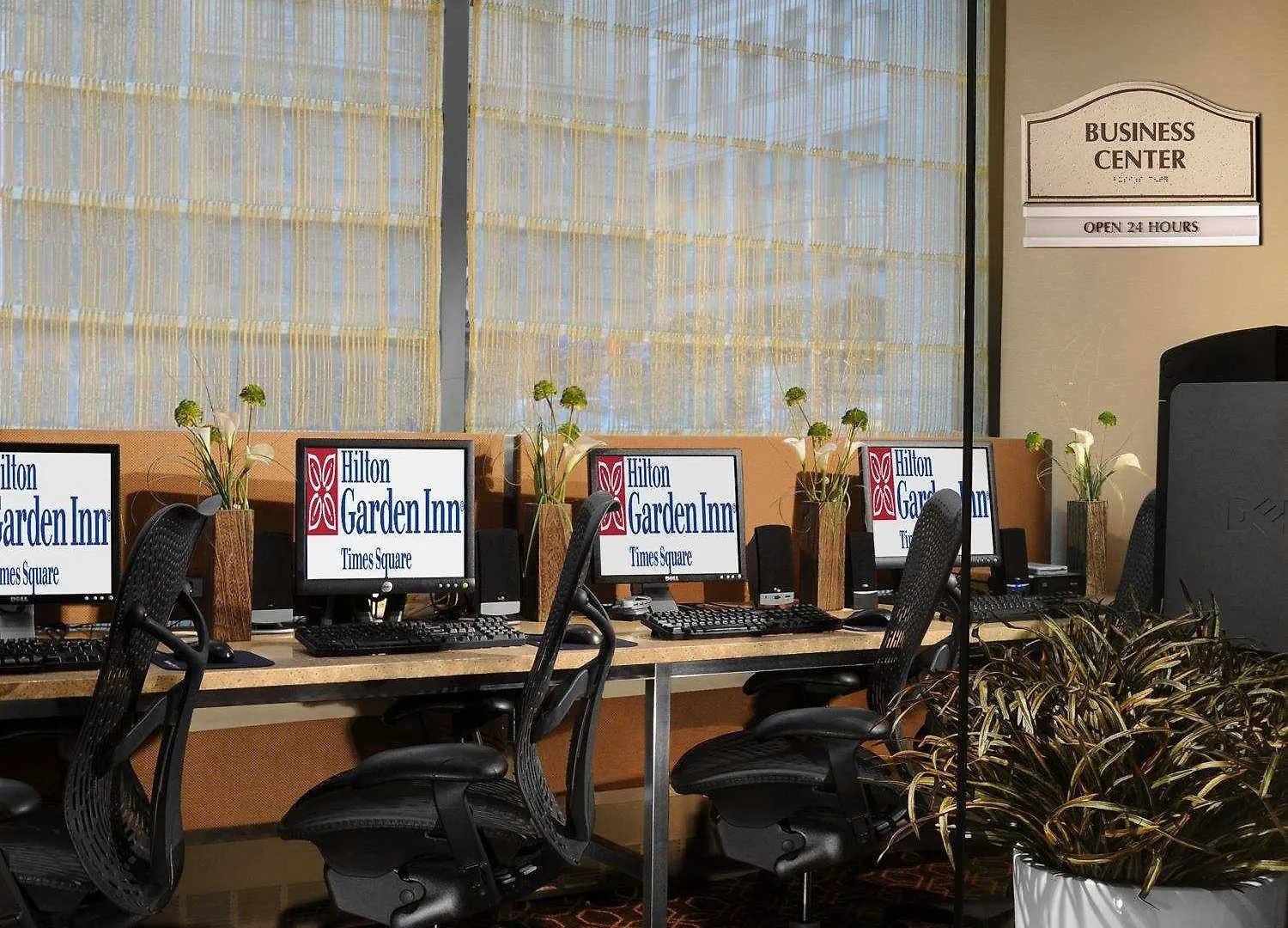 Kimpton Theta New York - Times Square By Ihg Hotel