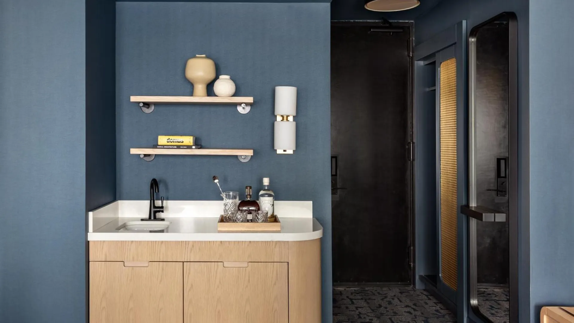 Kimpton Theta New York - Times Square By Ihg Hotel