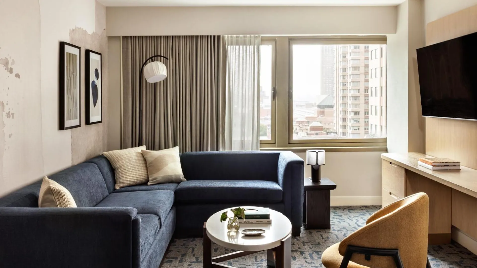 Kimpton Theta New York - Times Square By Ihg Hotel