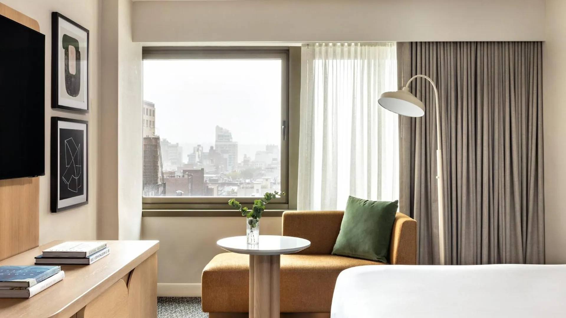 Kimpton Theta New York - Times Square By Ihg Hotel