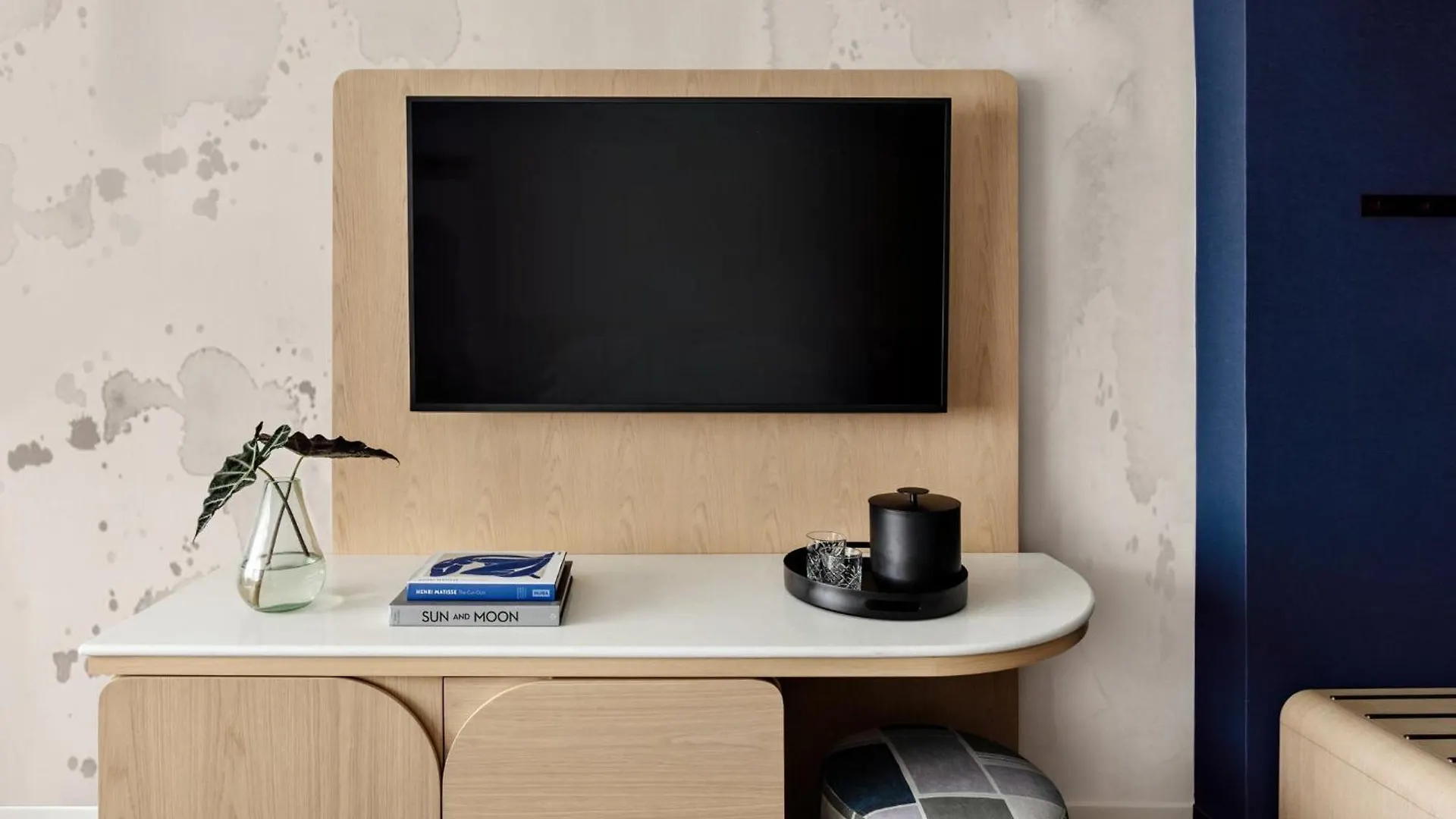 Kimpton Theta New York - Times Square By Ihg Hotel