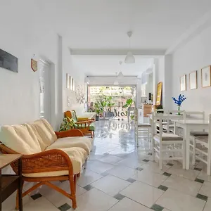 Albergue Hasta La Vista Sarandë