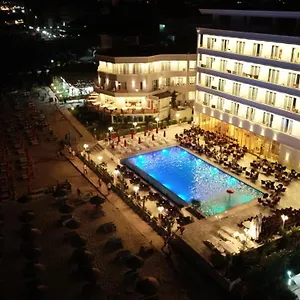 Hotel Elesio Golem (Tirana)