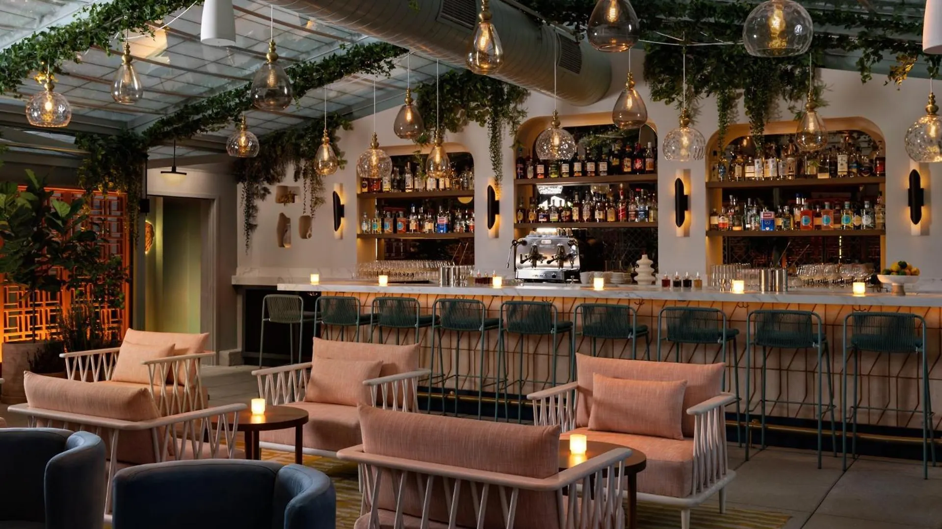 *****  Hotel Kimpton Theta New York - Times Square By Ihg USA
